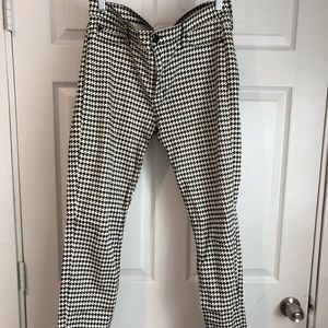 Houndstooth skinny pants